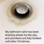 My uncle swears by this trick to thaw frozen door locks and it takes just 1 min. Here’s how it works